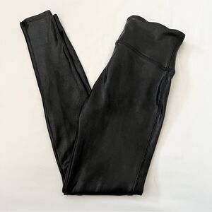 Spanx Faux Leather Leggings Women’s Size M petite Black